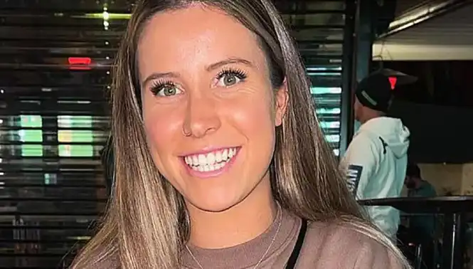 Esra'dan Şok Eylem: "Senin Yerin Mutfak" Diyen Sevgilisine Sert Cevap!