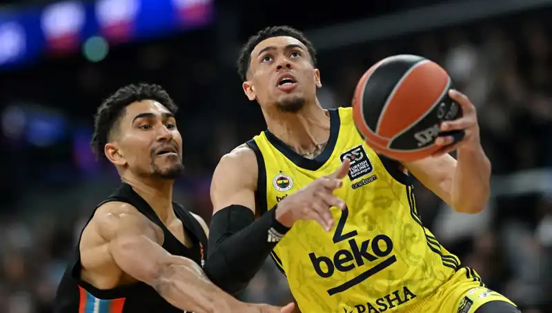 Fenerbahçe ile Beşiktaş'ın Büyük Derbisi İçin Tarih ve Saat Belli Oldu