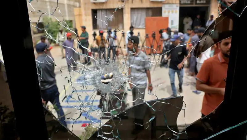 Pakistan'da Deprem Panik Yaratırken 200'den Fazla Tutuklu Firar Etti!