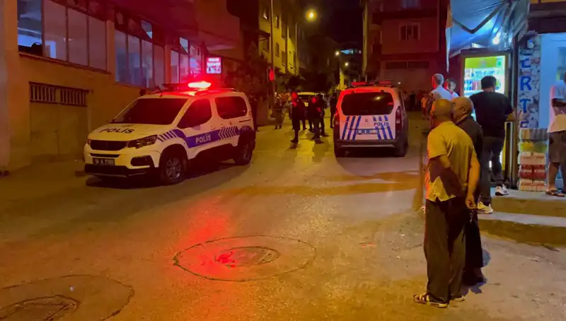 Firari Hükümlünün Yakalanması İçin Polise Saldırdılar: Gözaltılar Devam Ediyor