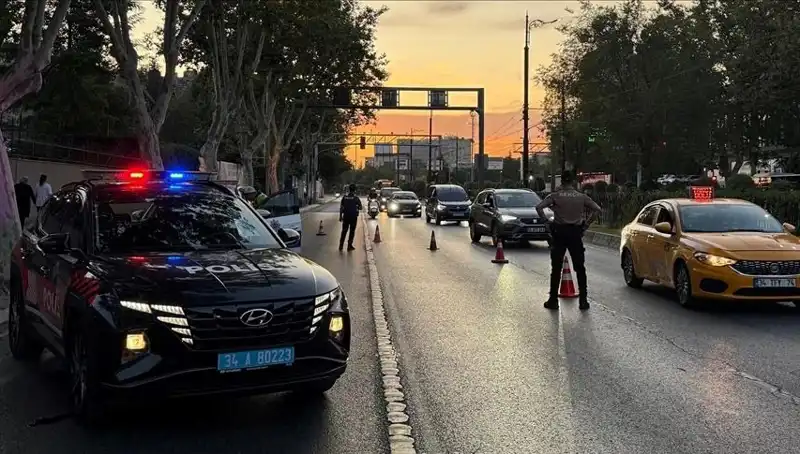 Megakent İstanbul’da "Huzur İstanbul" Uygulaması: Gözaltına Alınan Yüzlerce Kişi