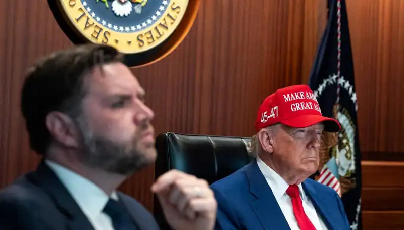 Trump'ın Azil Tasarısı Neden Reddedildi? İşte Tüm Detaylar!