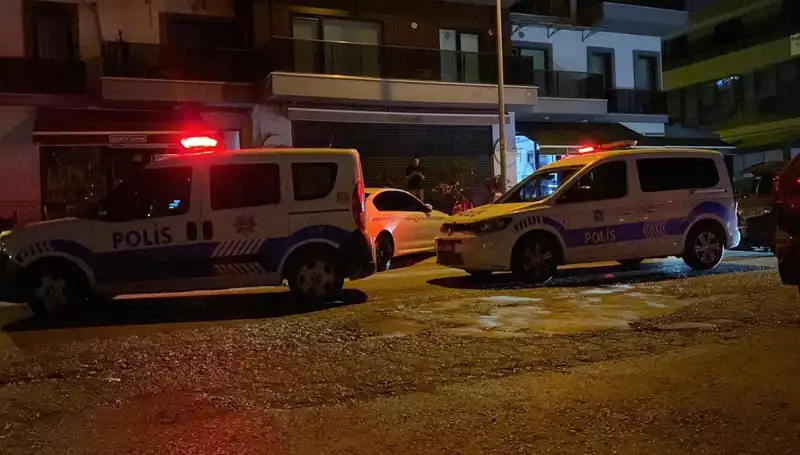 Kocaeli'deki Bıçaklı Kavga Gençleri Sarsıyor: 2 Yaralı