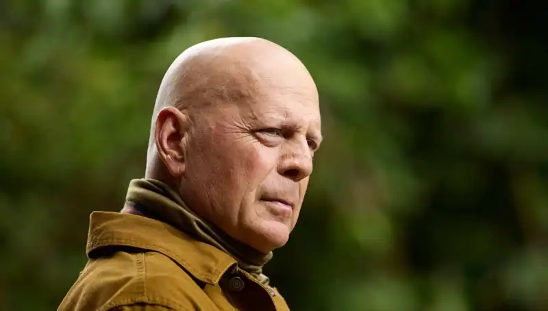 Bruce Willis'in Afazi Hastalığı: Nedir ve Belirtileri Nelerdir?