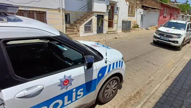 Evdeki Tuhaf Kokuların Ardındaki Korkunç Gerçek: Üç Günlük Ceset