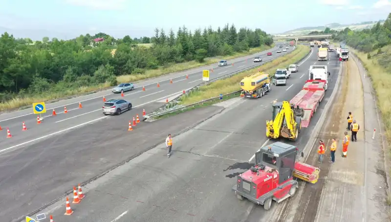 İstanbul Yolunda Üç Büyük Gösterim: 5 Gün Boyunca Trafik Engelleri