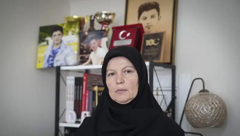 15 Temmuz'un 16 Yaşındaki Şehidi: Mahir Ayabak'ın Annesinin Tarifi Olmayan Acısı