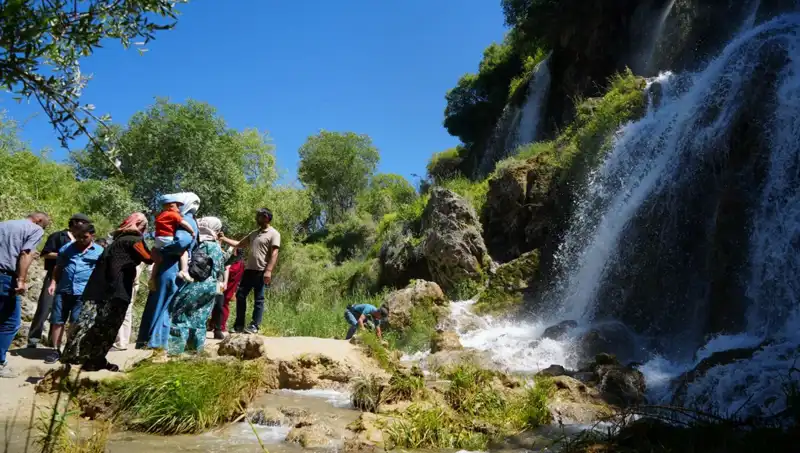 Sıcağın Kaçışı: Kent Merkezine 35 Kilometre Uzaklıktaki Serin Cennet
