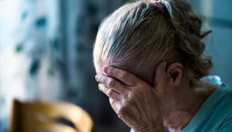 Alzheimer Riskini Artıran Alışkanlıklar: Nöroloji Profesörü Uyardı