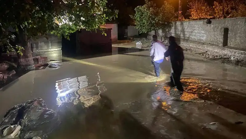 20 Dakikalık Yağış Felaketi: Evsiz Kalanların Dramı