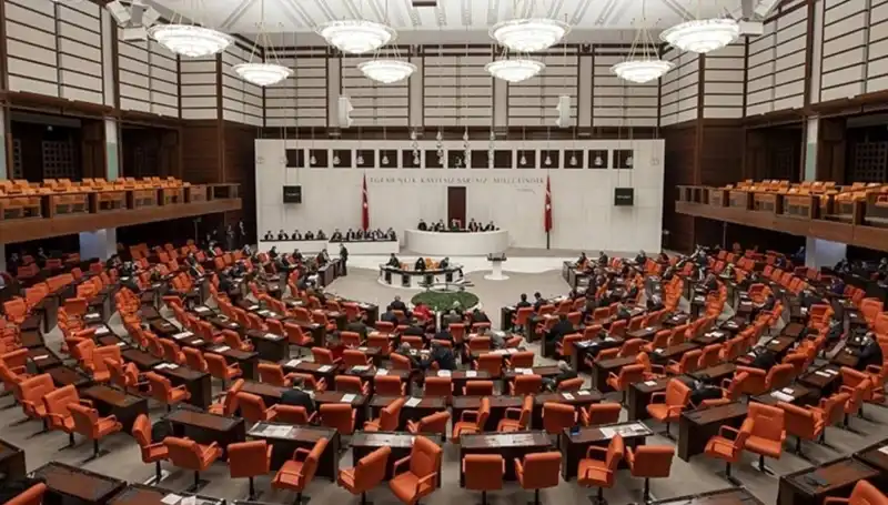 Meclis'te Gıda Zehirlenmesi İddialarına Hasan Turan'dan Açıklama!