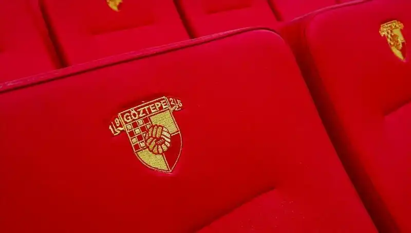Göztepe, Süper Lig İçin Junior Olaitan İle Anlaştı