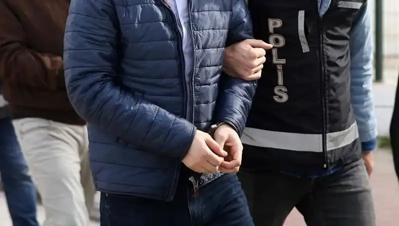 Hırsızlık Çetesi Suçüstü: 5 Kişi Tutuklandı