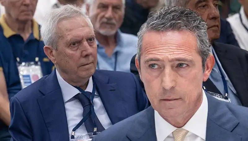 Fenerbahçe Divan Kurulu’nda Gerilim: Aziz Yıldırım Adaylığını Açıkladı!