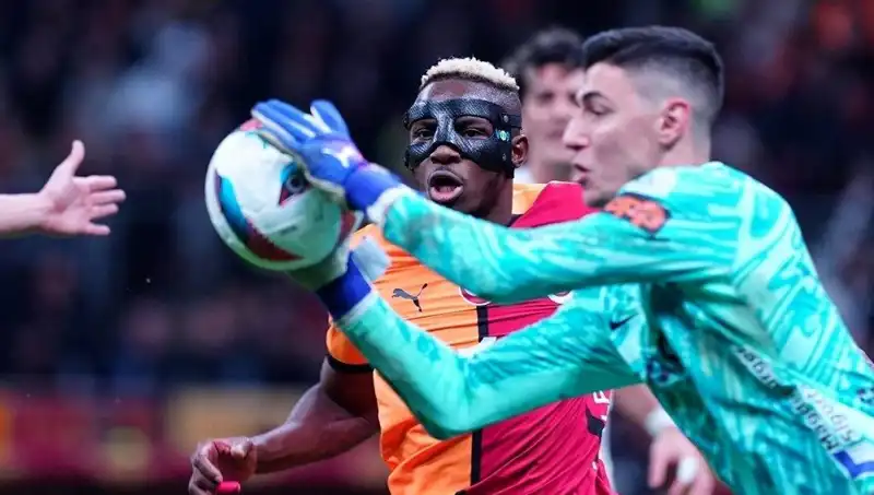 Galatasaray'dan Sürpriz Transfer Hamlesi: Berke'nin Uçağı Hızla Yükseliyor