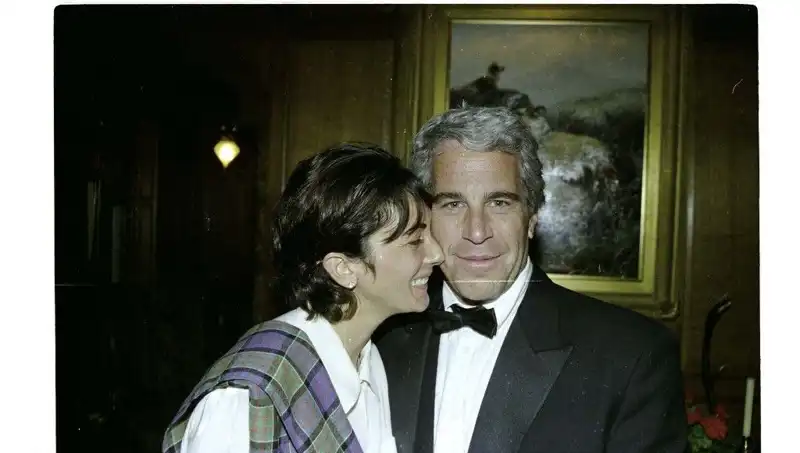 Ghislaine Maxwell’in İfşası: Epstein Skandalında 100 İsim Ortaya Çıktı