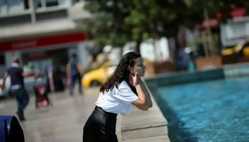 Cizre’de Sıcaklık Rekoru: 49.1 Dereceyi Aştı!